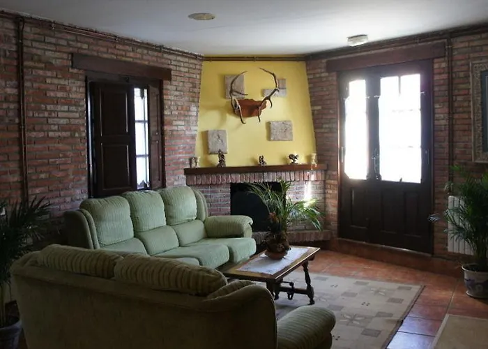 La Cerra De San Roque 컨트리하우스 우비아르코